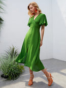 Vestido feminino com botões