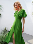 Vestido feminino com botões