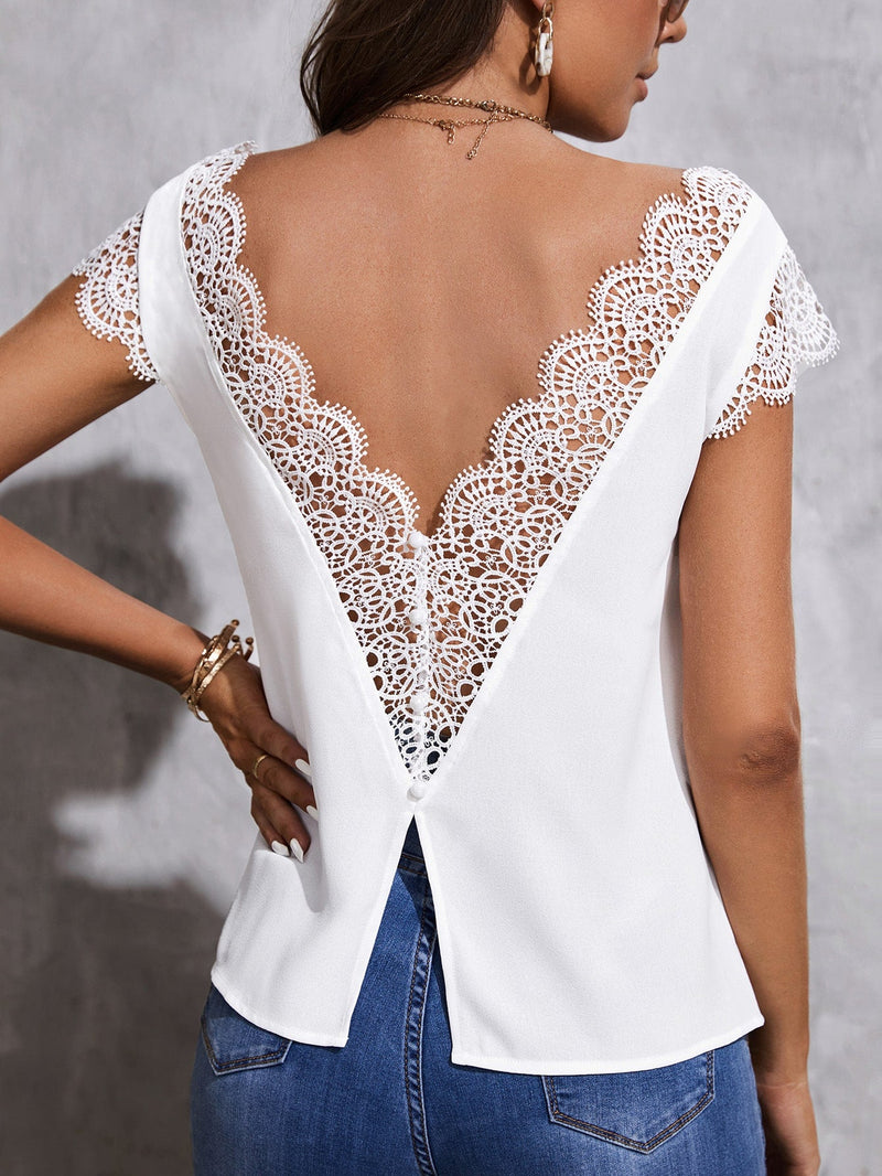 Blusa com renda guipura
