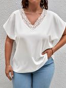 Blusa com detalhes em renda