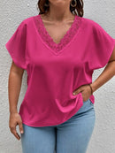Blusa com detalhes em renda