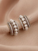 Brinco Cravejado com Perolas