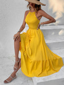 Vestido em lastex com barra assimétrica