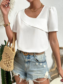 Blusa gola assimétrica