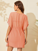 Saida de praia com cordão e pompom