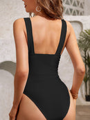 Maiô decote quadrado