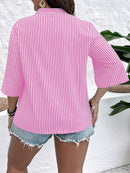 Blusa listrada, decote em V