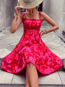 Vestido bainha com babado