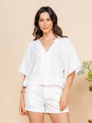 Blusa fluida com decote em V