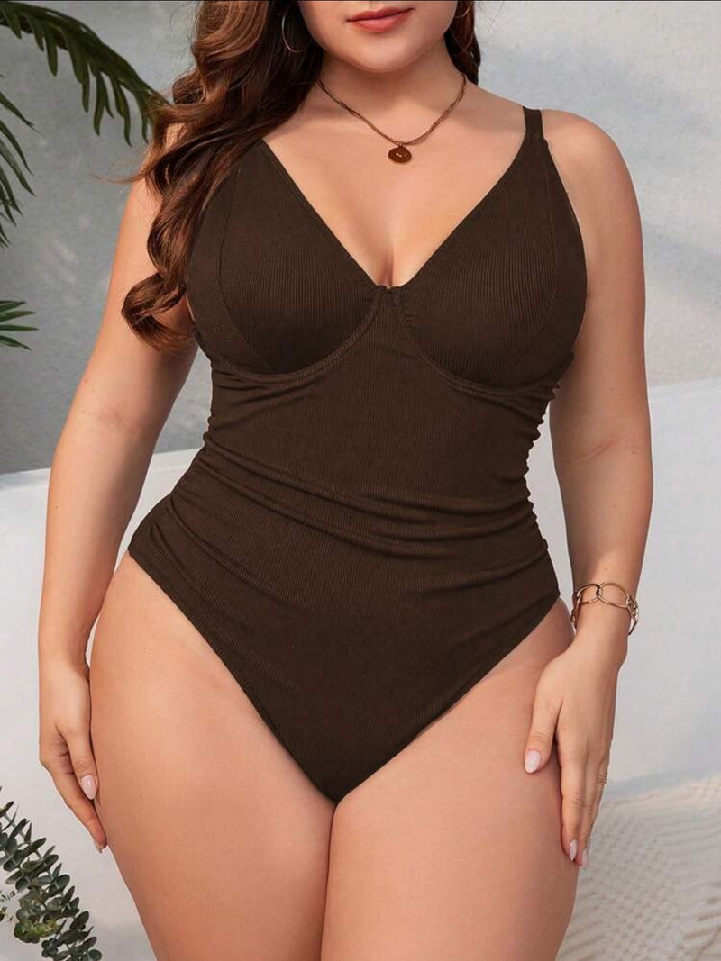 Maiô decote em V - PLUS SIZE
