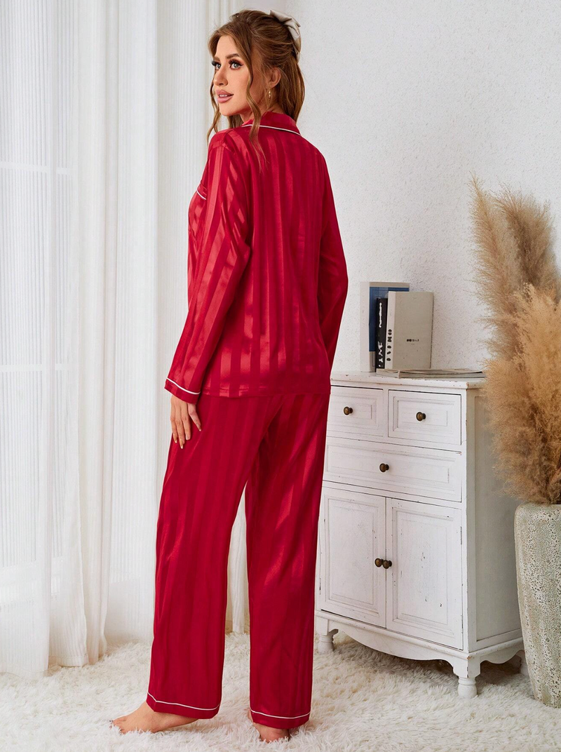 Pijama de cetim