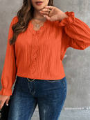 Camisa com inserção de renda