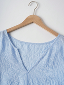 Blusa com detalhes em bordado