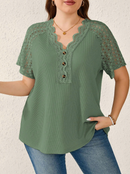 Blusa com inserção de renda