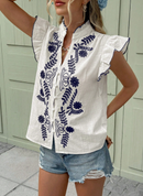 Blusa feminina com bordados