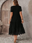 Vestido midi com babados