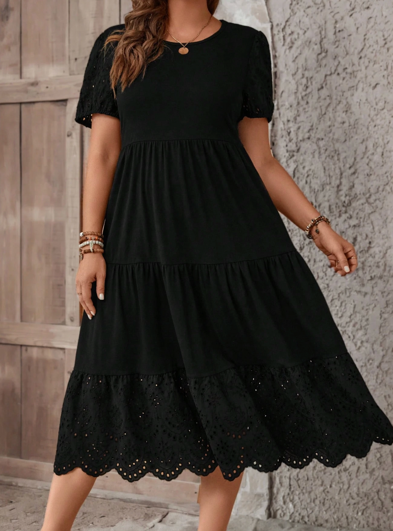 Vestido midi com babados