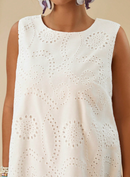 Vestido de lese com babados