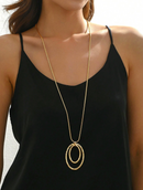 Colar Elegante Feminino