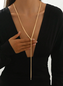 Colar Elegante Feminino