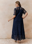 Vestido de Renda Luxo | Plus Size