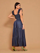 Vestido longo com babados