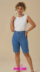 Bermuda jeans detalhe botão lateral
